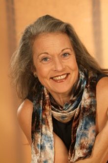 Corinja_Henkel.jpg